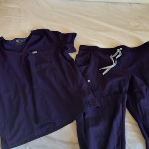 Figs purple scrub set XL